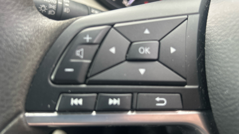 Nissan Micra 1.0 IG-T 100 Acenta 5dr Petrol Hatchback